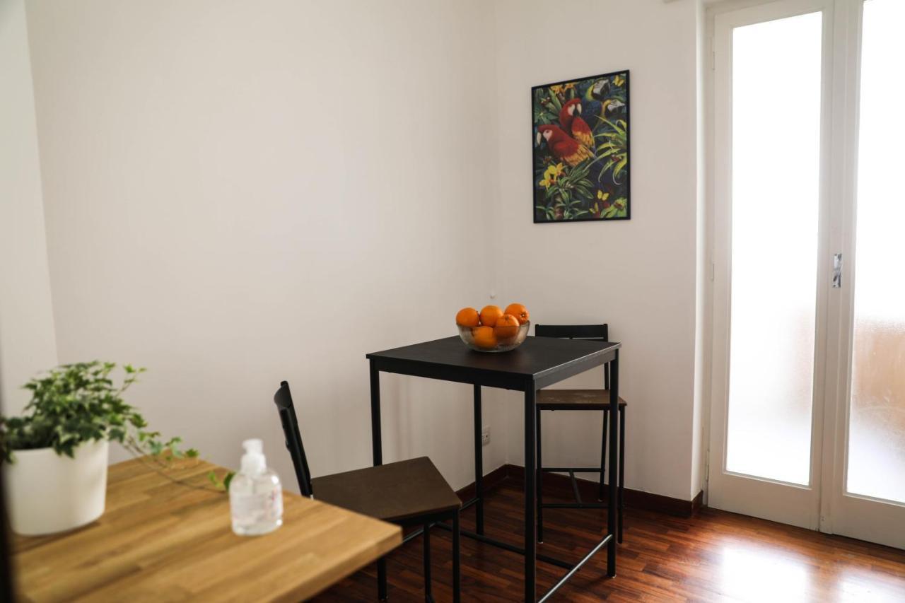 Aura Home Rent Of Rooms With Shared Kitchen Bari Exterior photo